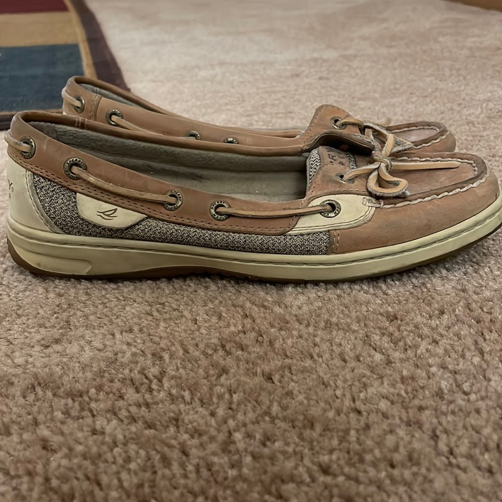Women’s sperry slip on